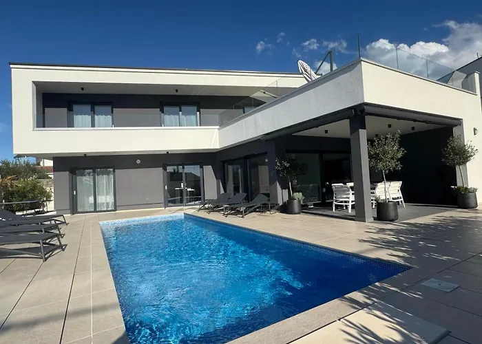 Tereza Luxury Sea View For Families & Romantic Getaways *