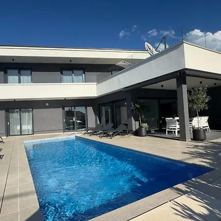 Tereza Luxury Sea View For Families & Romantic Getaways *